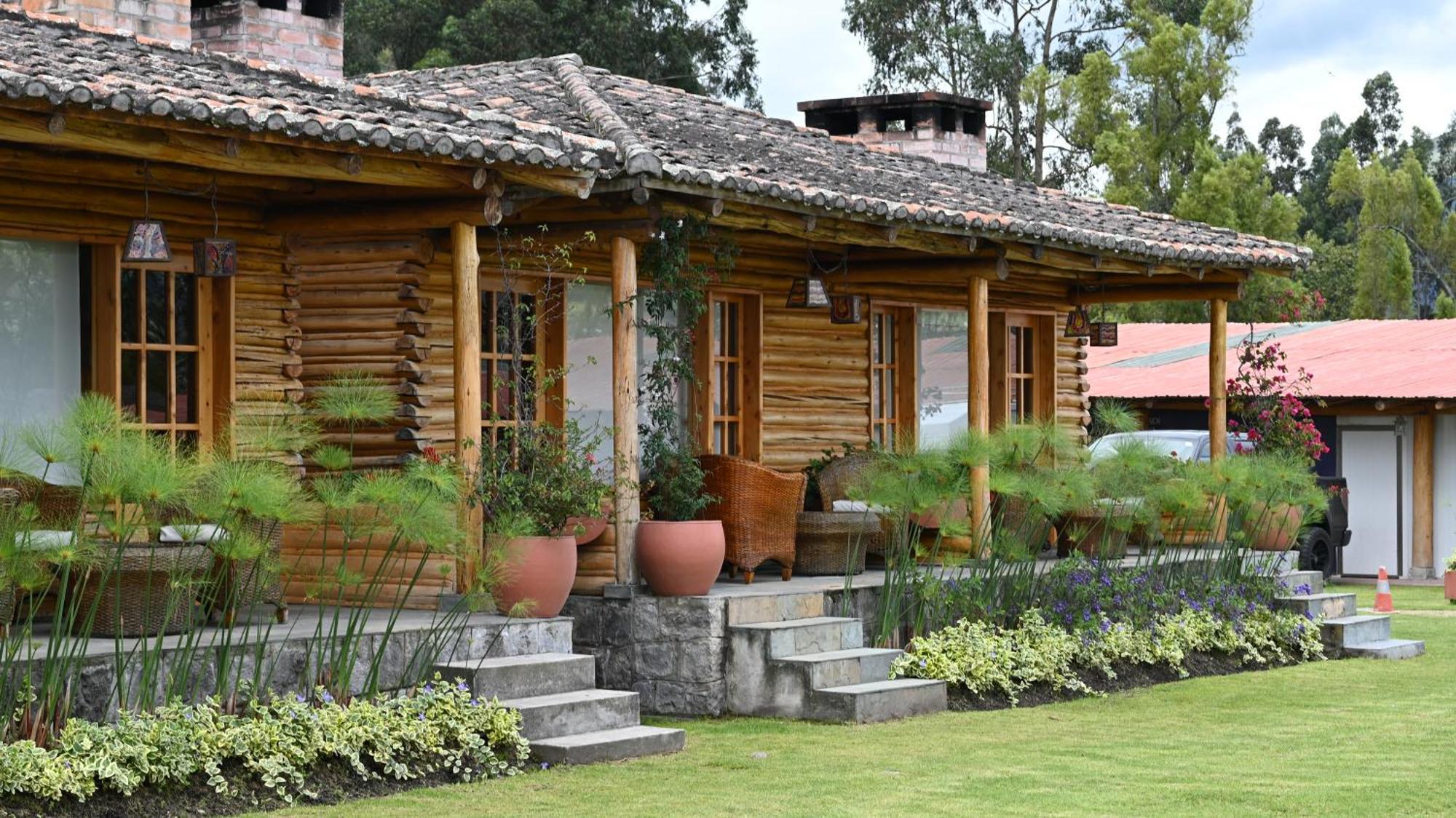 Hosteria Cabanas Del Lago Otavalo Exterior photo